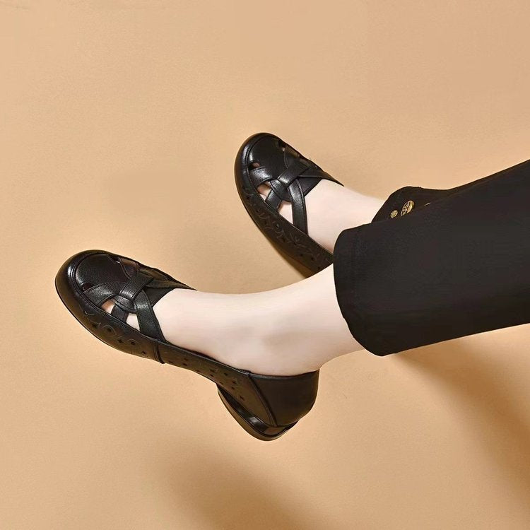 Chaussures en Cuir Slip-On avec Découpes - Confortables et Élégantes Sandales
