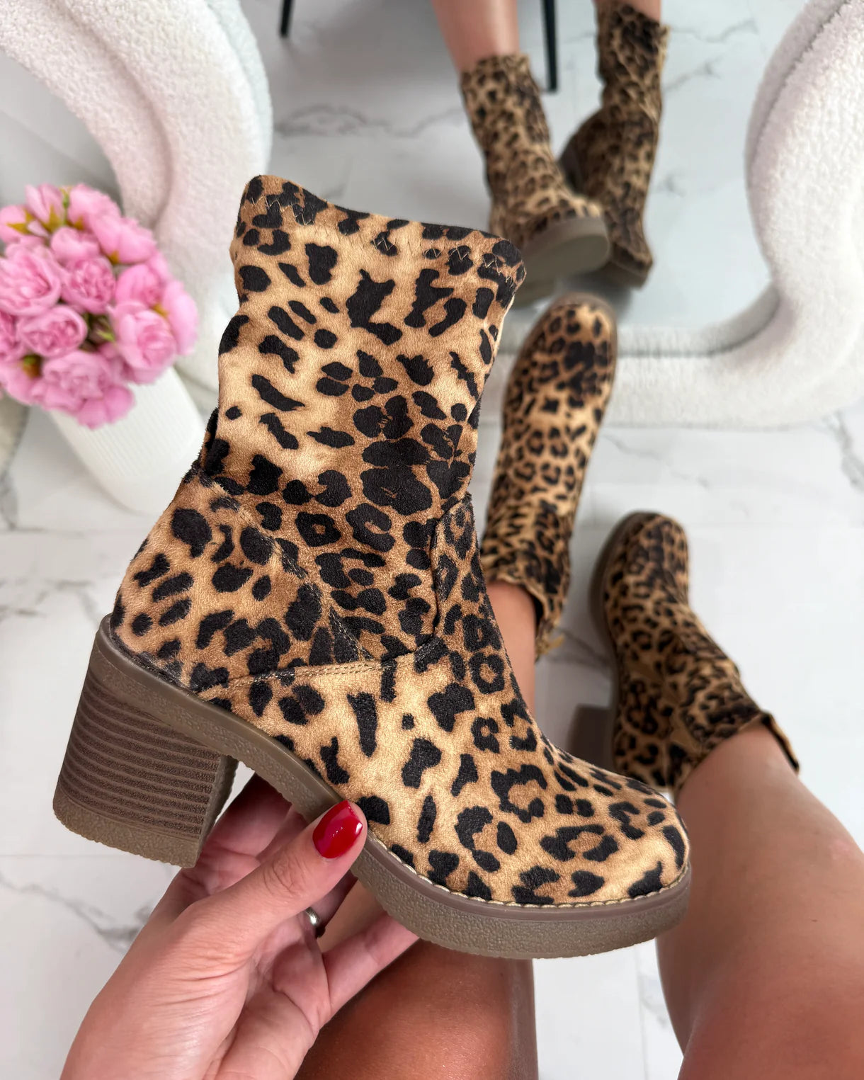 Marchetta — Bottines en Suède Kaki