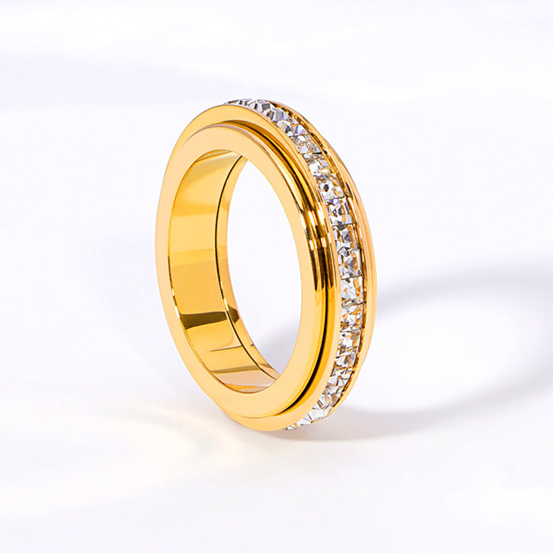 Verallo — Bague Spinner en Acier Titane avec Zirconia