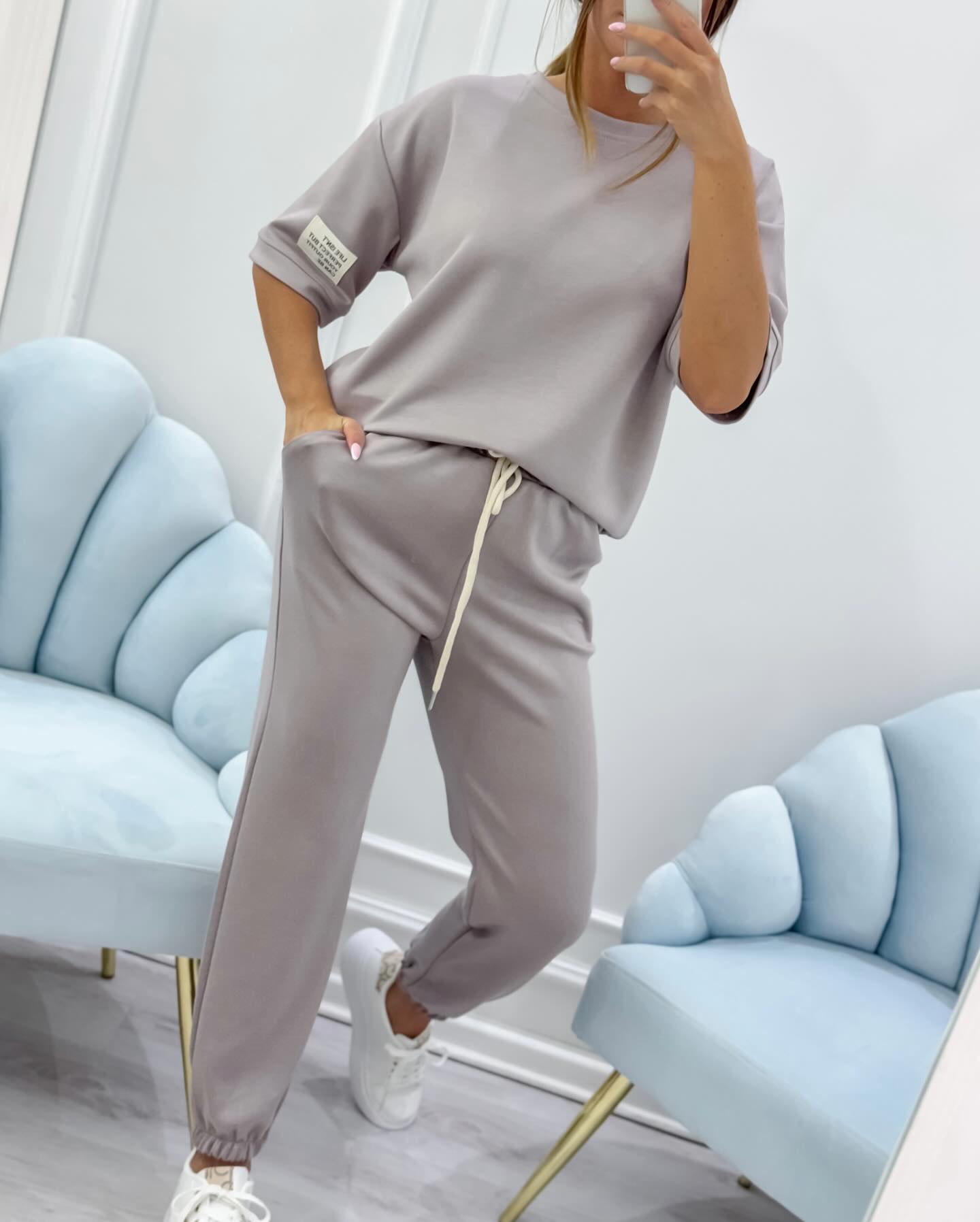Ensemble Décontracté pour Femmes - Haut et Pantalon Élégants sans Effort