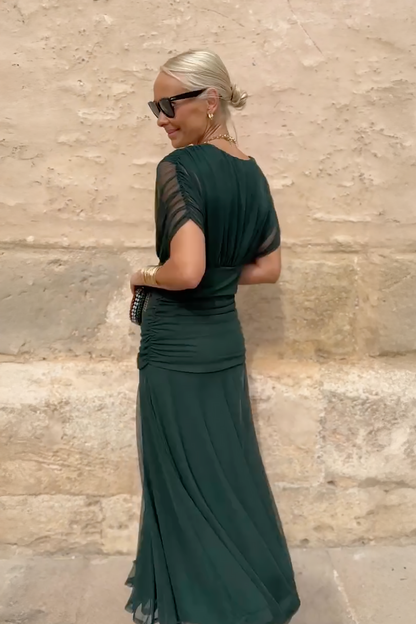 Elin — Robe Maxi à Encolure en V et Taille Cintrée