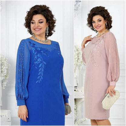 Élégant - Sophistiquée Robe en Chiffon & Détails en Dentelle