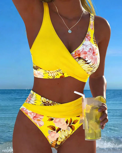 Florèa — Ensemble de bikini floral contrasté