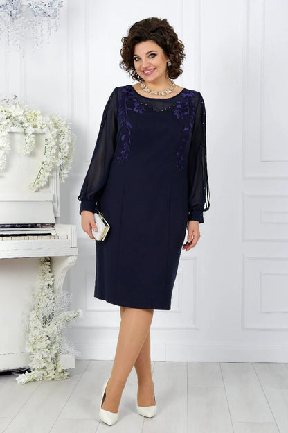 Élégant - Sophistiquée Robe en Chiffon & Détails en Dentelle