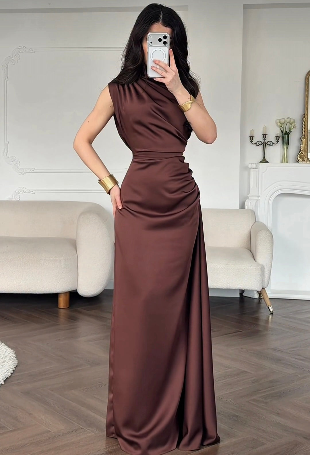Ailinore — Robe en taffetas élastique sans manches