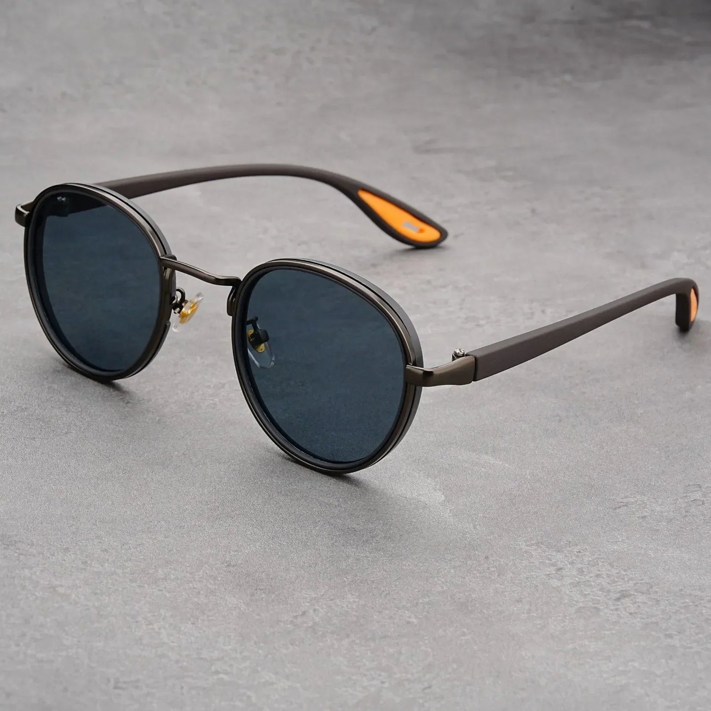 Carson Rift — Lunettes de soleil rondes vintage