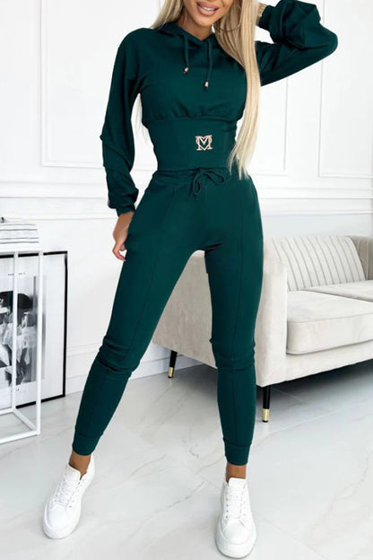 Souplesse — Ensemble Sweat à Capuche Ajusté et Jogging Taille Haute
