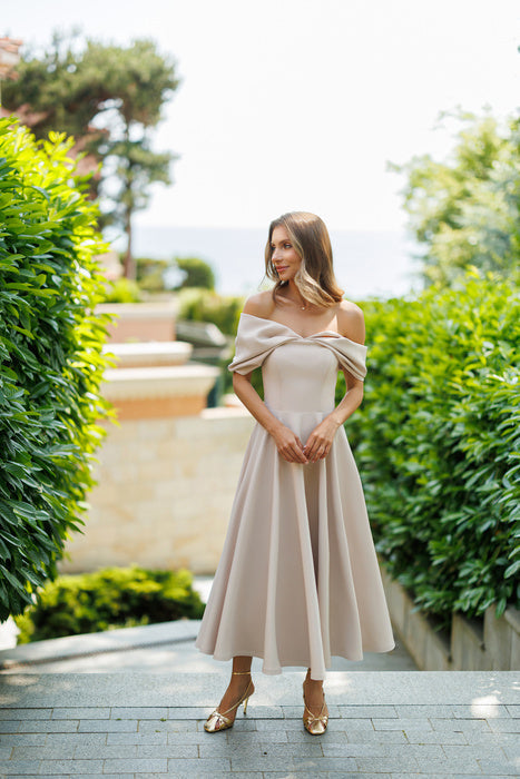 Deliha — Robe fluide à épaules dénudées