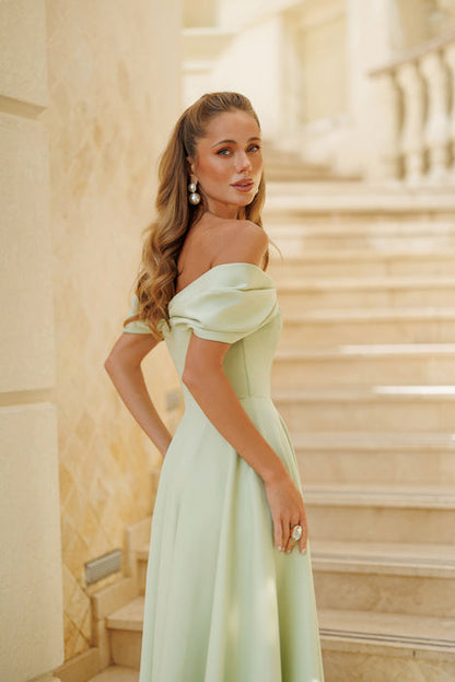 Deliha — Robe fluide à épaules dénudées