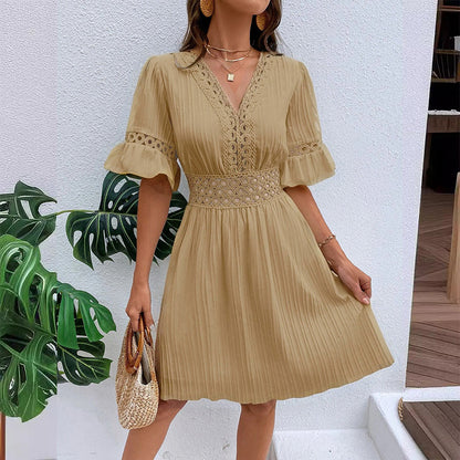 Thessalie — Robe d'été plissée avec dentelle