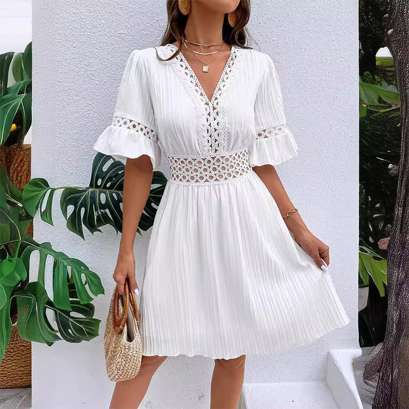 Thessalie — Robe d'été plissée avec dentelle