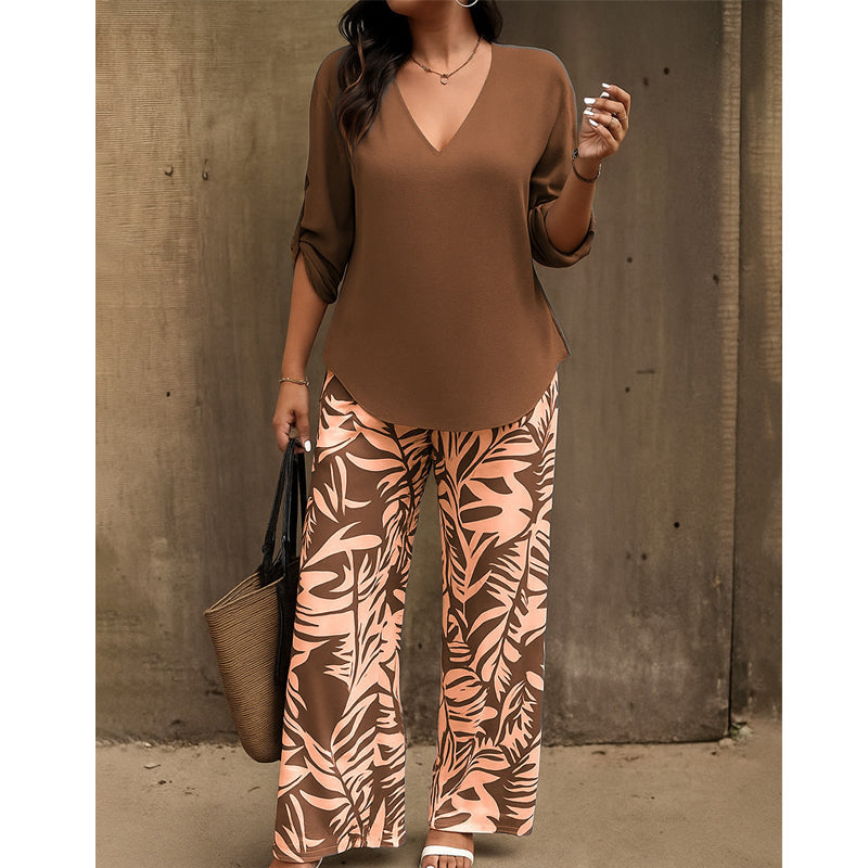 Amarielle — Blouse à décolleté en V & Ensemble de Pantalon à Jambes Amples Imprimé