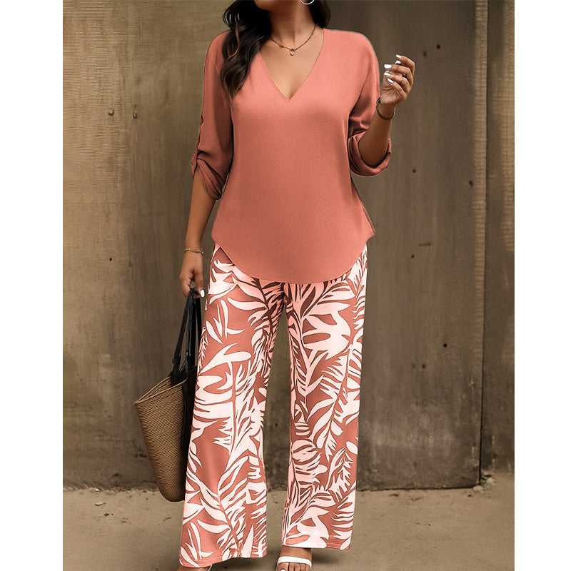 Amarielle — Blouse à décolleté en V & Ensemble de Pantalon à Jambes Amples Imprimé