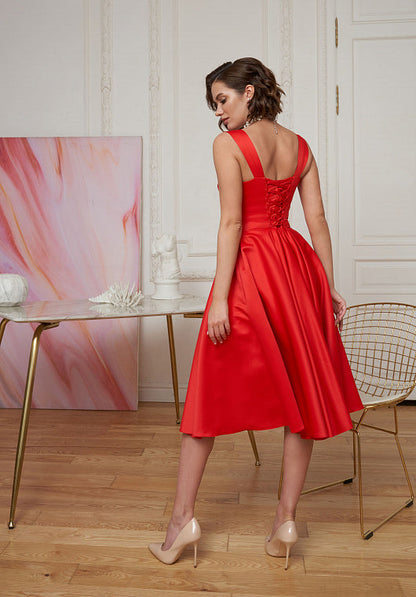 Marilyn — Robe en Taffetas Cintrée